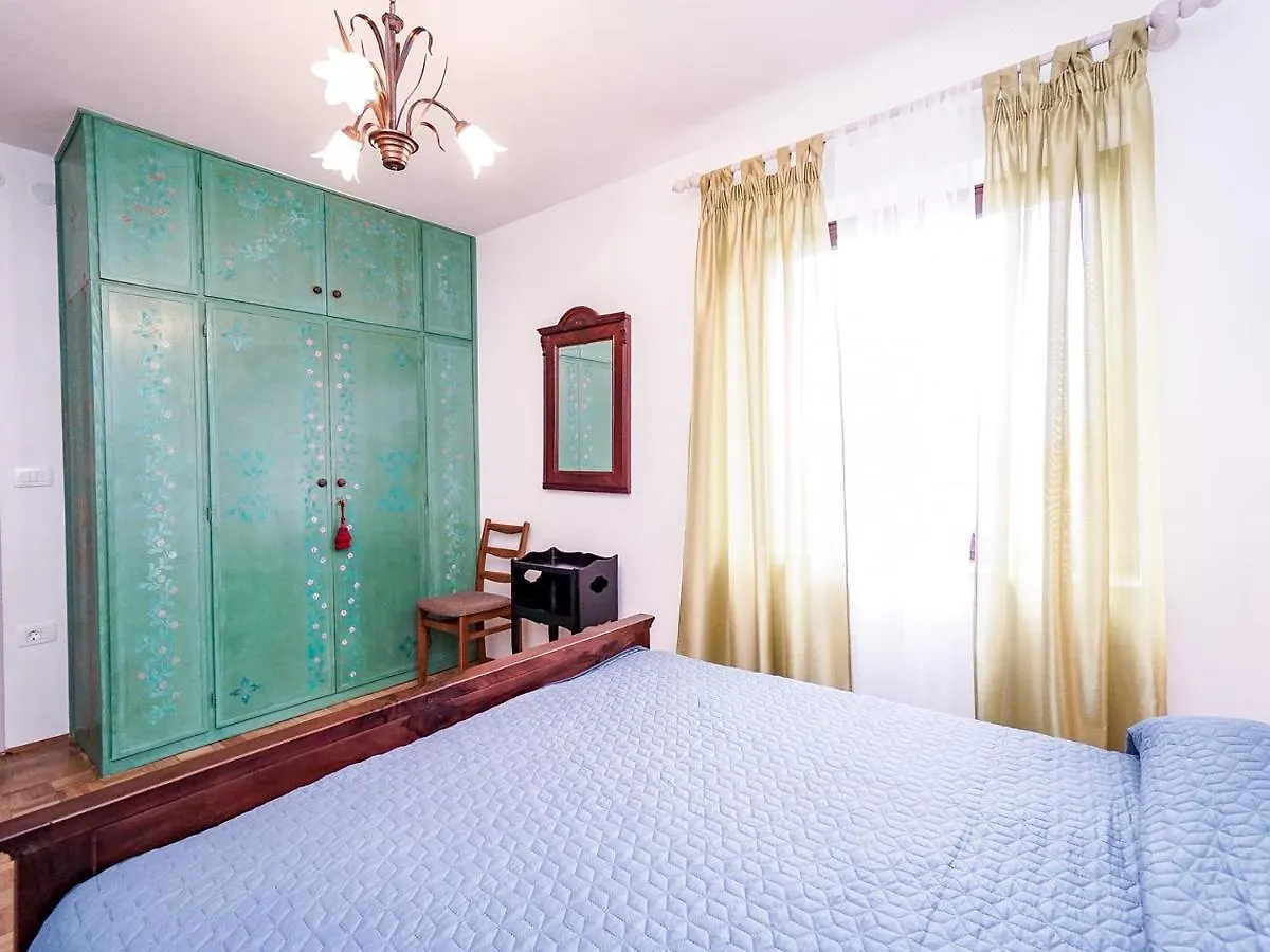 Holiday home Villa Marietta Umag